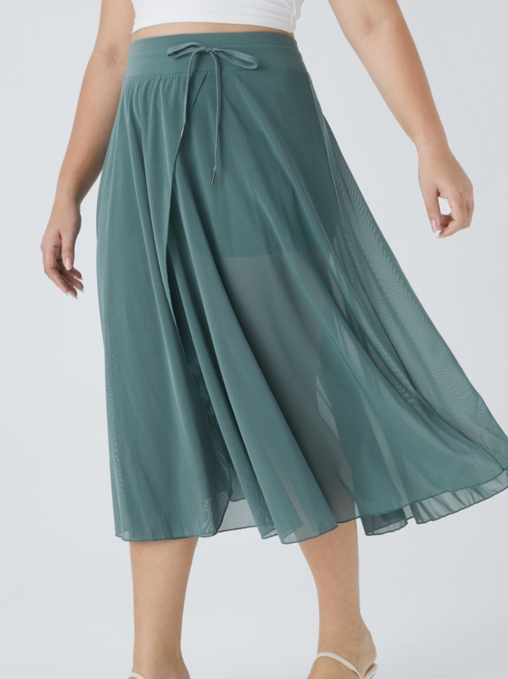 Halara High-Waisted Flowy Mesh Midi Skirt with Built-In Shorts & Pockets - Picture 3 of 8